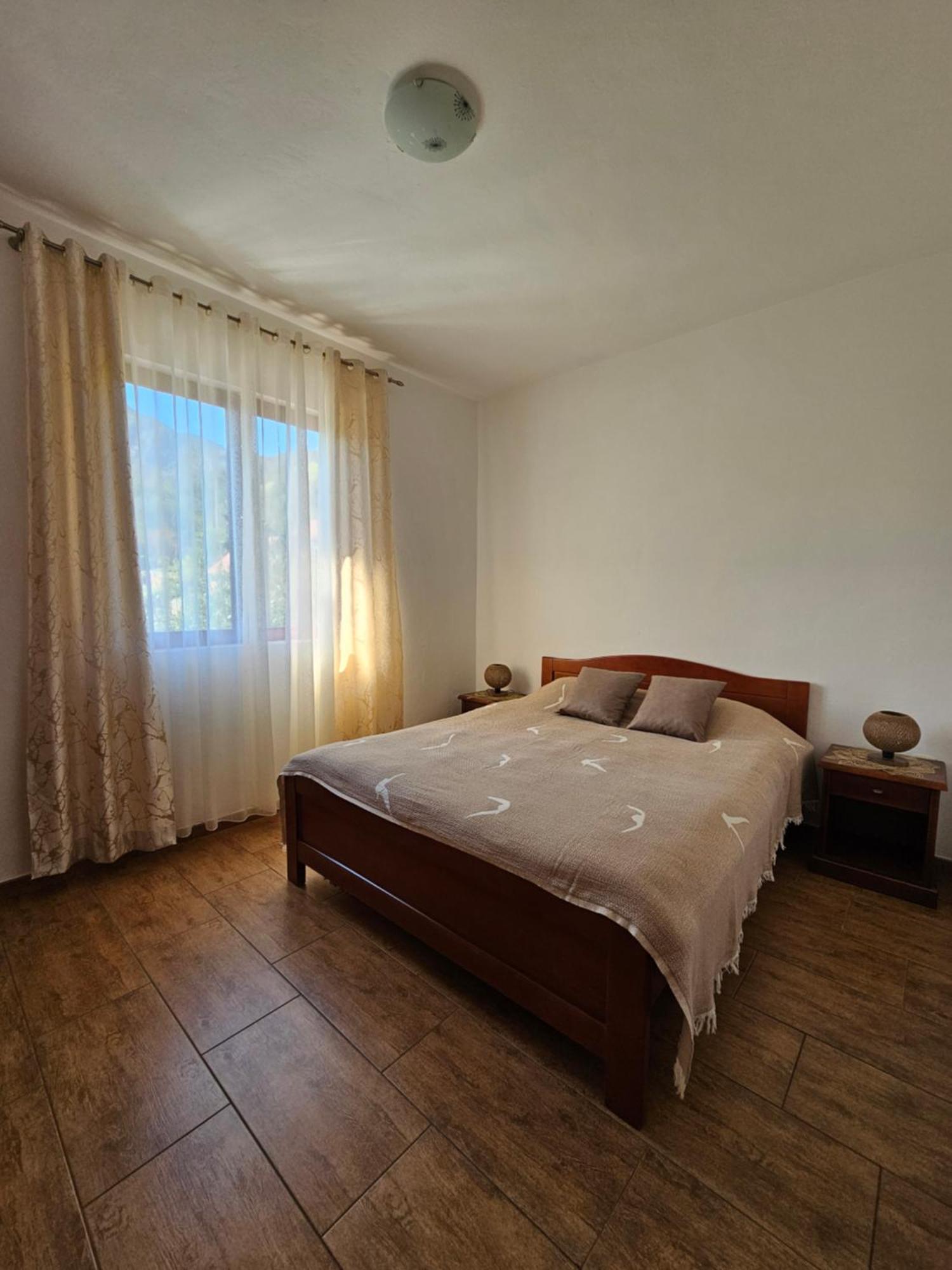 Apartments Nadja Kotor Extérieur photo