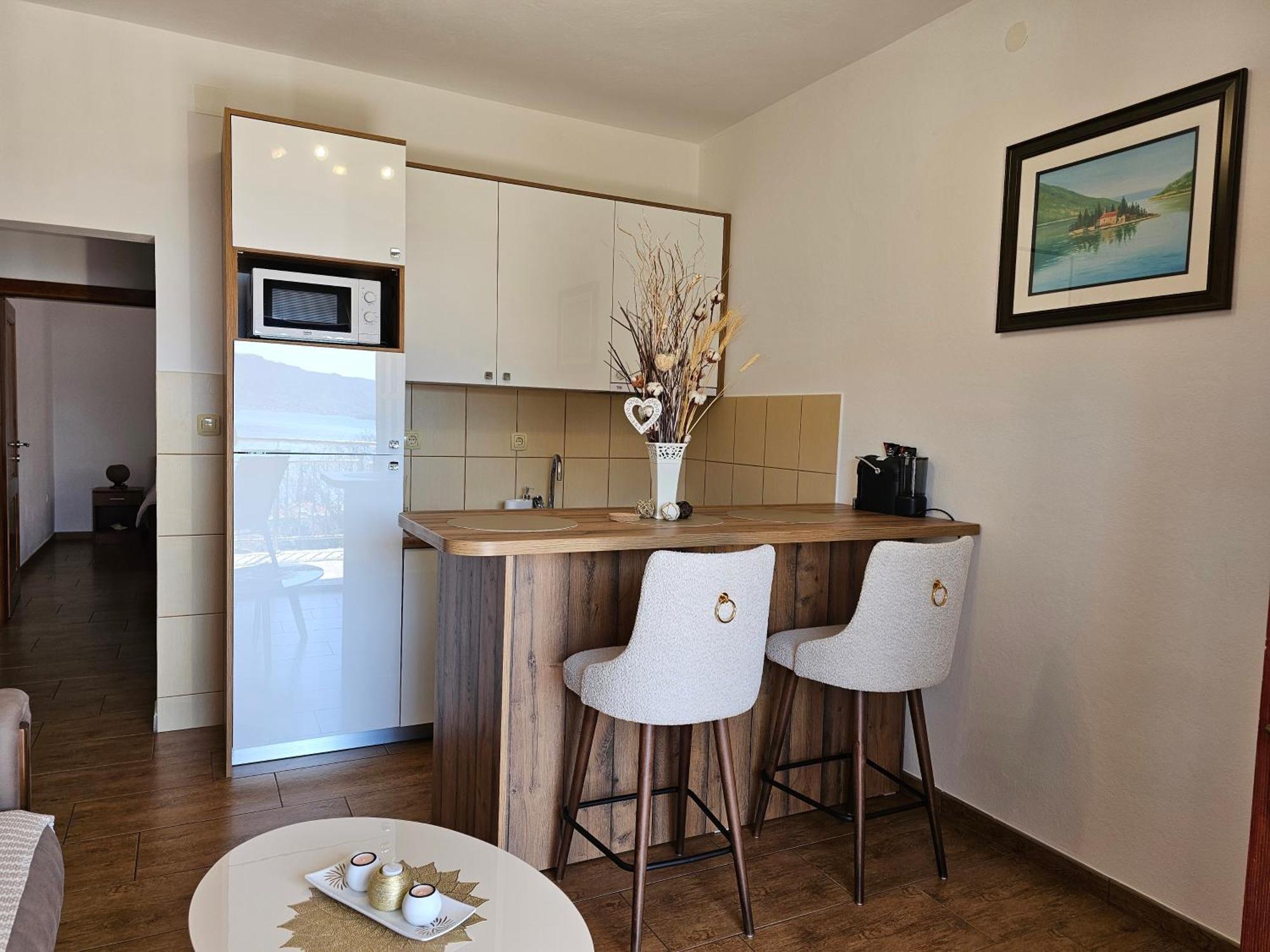 Apartments Nadja Kotor Extérieur photo