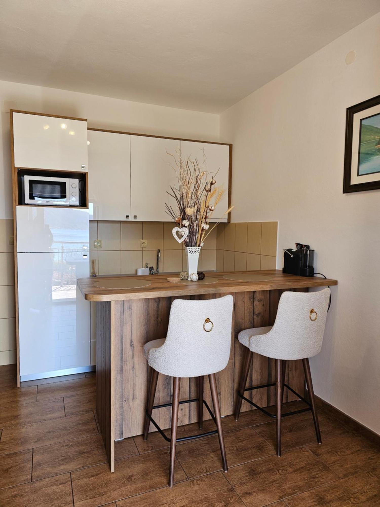 Apartments Nadja Kotor Extérieur photo
